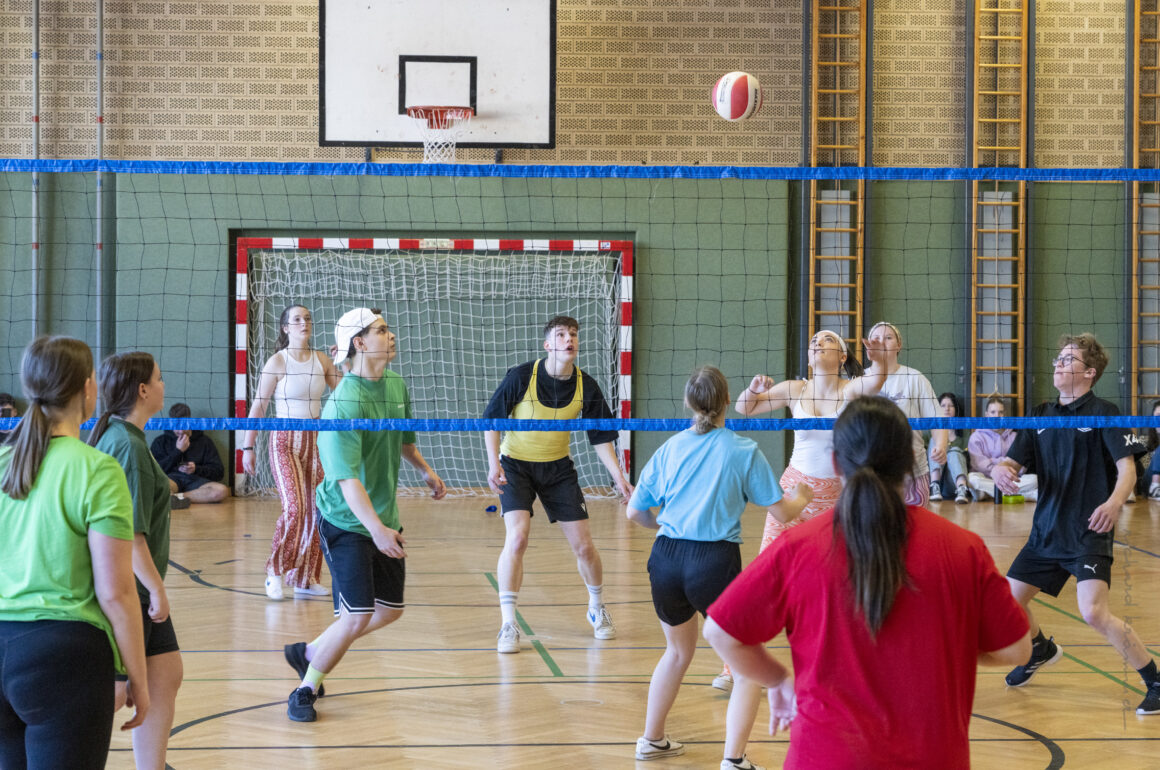 2023-02_21_Volleyballturnier-72 Faschings-Volleyballturnier stärkt Schulgemeinschaft