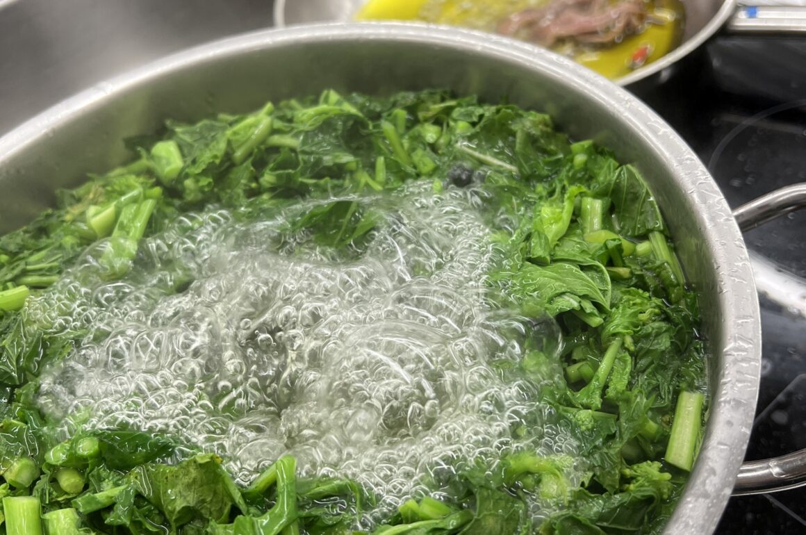 Starkochen an der HLW Spittal: Andrea Bassi aus San Daniele begeistert mit typisch italienischen „Primi“