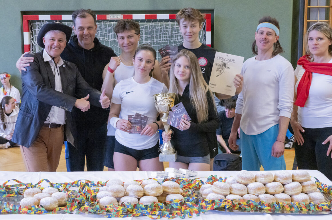 Faschings-Volleyballturnier stärkt HLW-Schulgemeinschaft