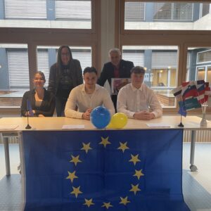 Großer EU-Wahlauftakt an der HLW Spittal