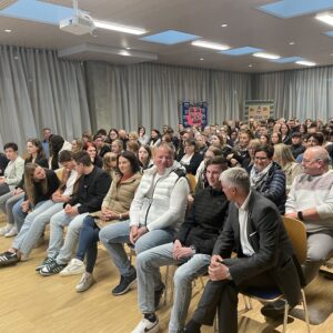 „Welcome Day“ an der HLW Spittal – die neue Karriere der Jugendlichen beginnt…