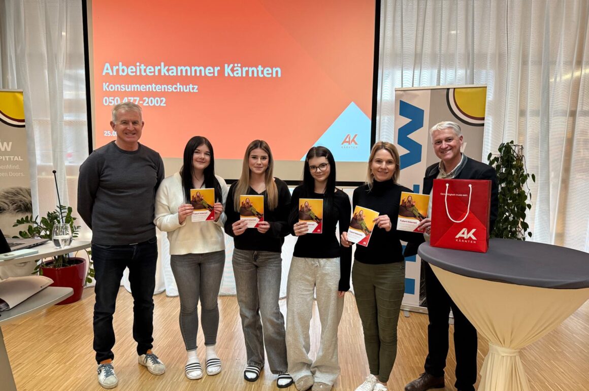 Gruppenfoto_Safer_Internet AK-Workshops zum Thema „Safer Internet“