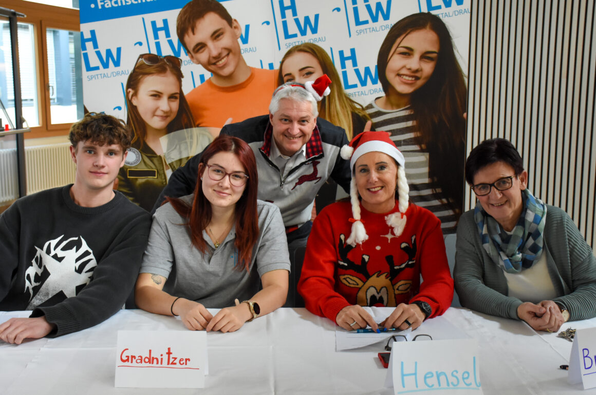 HLW-Schulweihnachtsfeier-2003 HLW Schulweihnachtsfeier