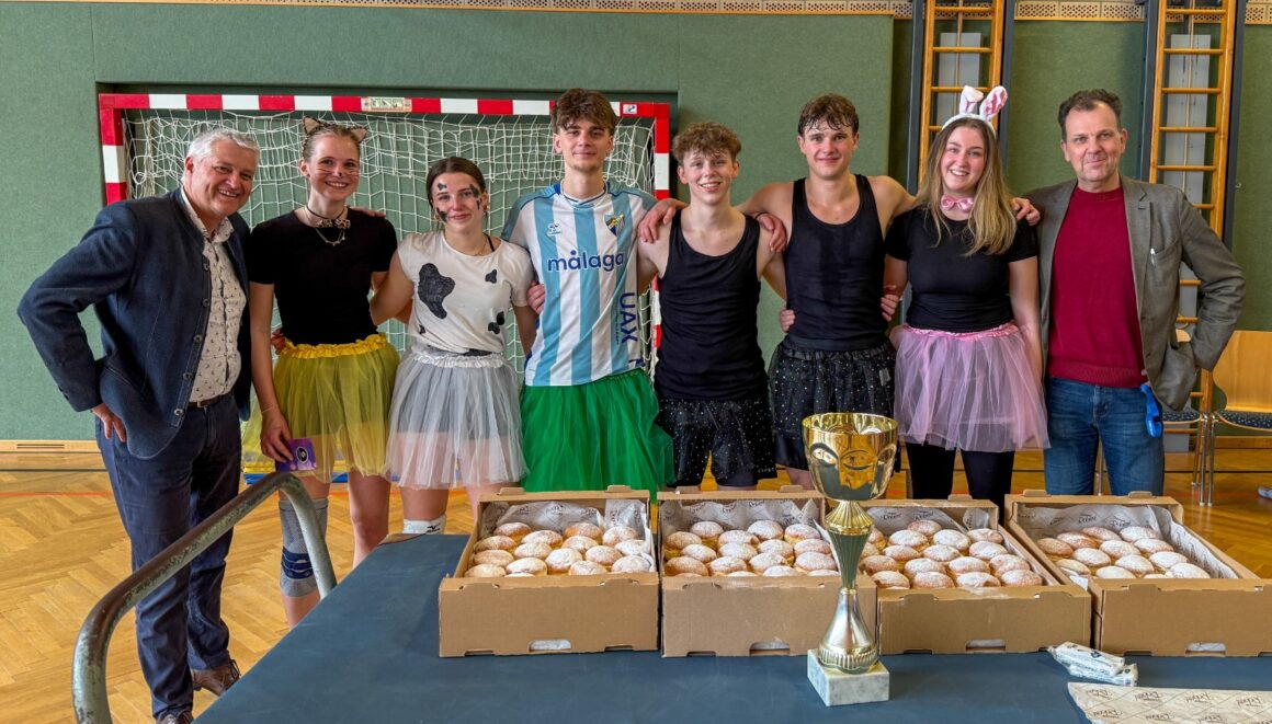 Wanderpokal im Volleyball geht wieder an die HLW Spittal