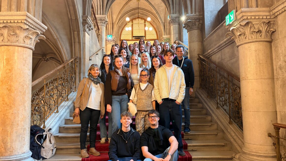 Die 4. Klasse der HLW Spittal besucht Wien