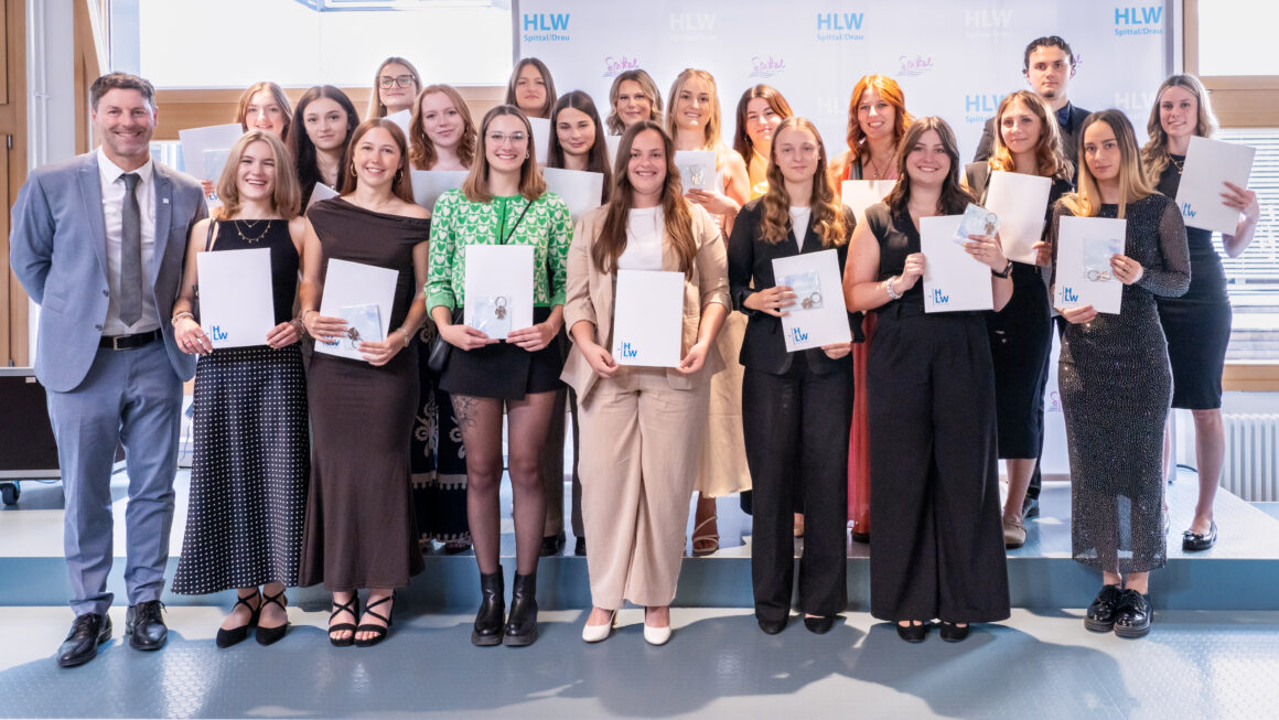 RDP-Zeugnisverleihung_2026-06-17_HLW-Spittal-104 Reife Leistungen – HLW-Matura 2026